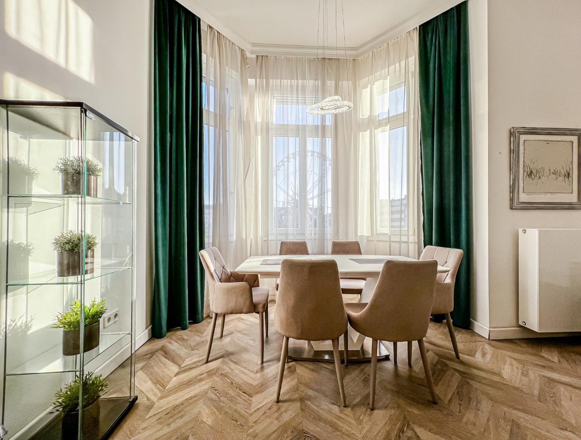 Luxury Downtown Dreams Appartement Boedapest Buitenkant foto